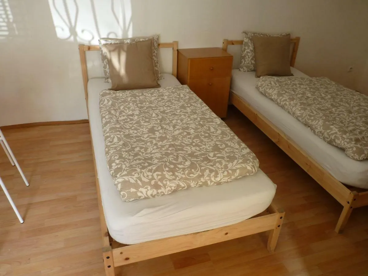 Chic Apartment Prag 0*,